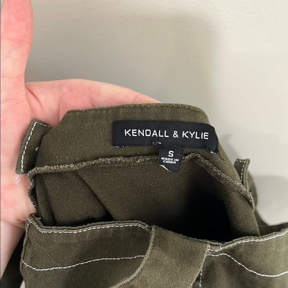 Kendall & Kylie Women's Olive Green & White Utility Jumpsuit Size S - Picture 8 of 10